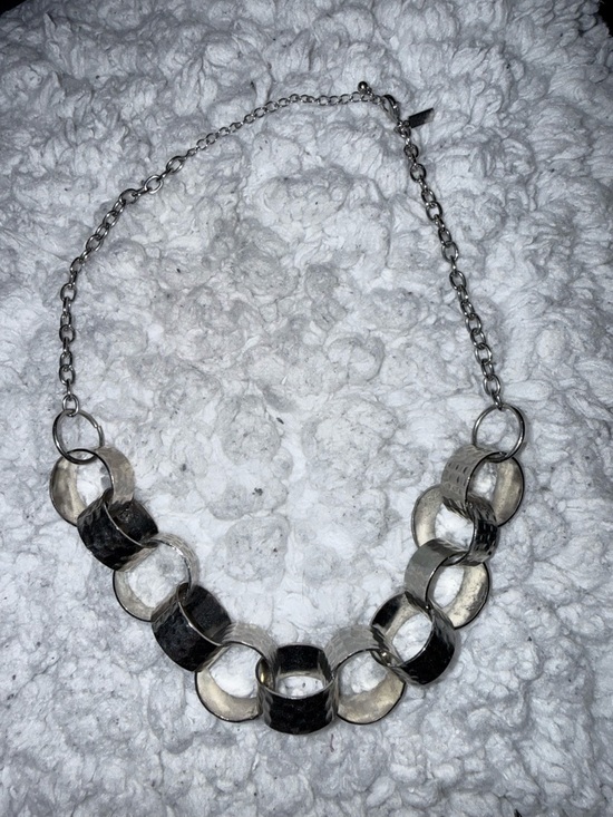 Jewelry - Silver colored Link Statement Necklace - Women Jewelry